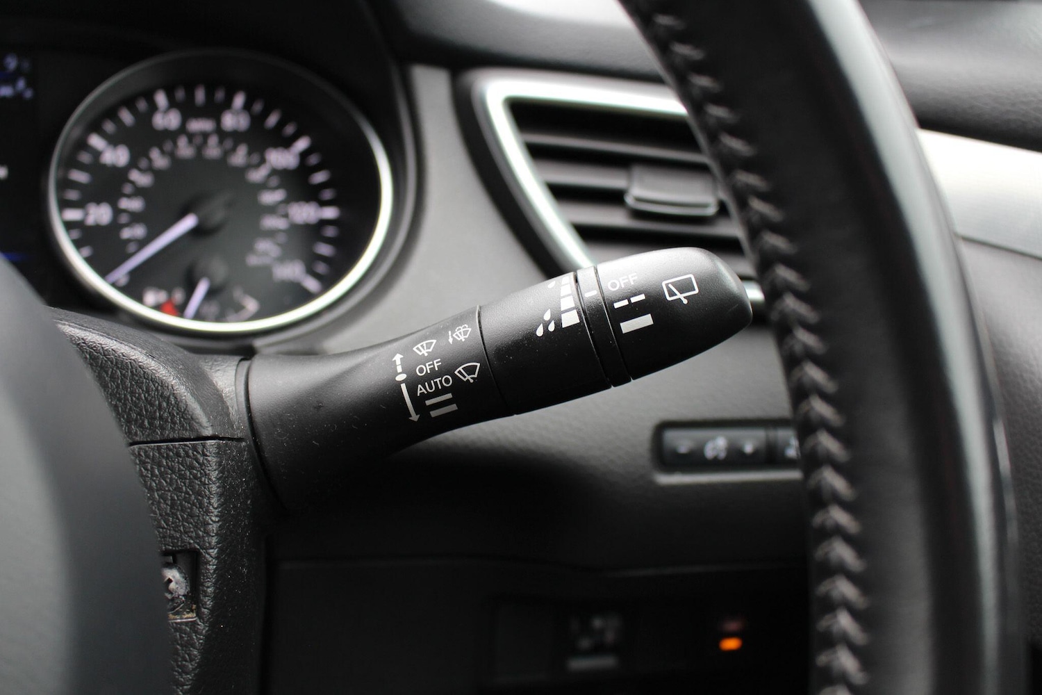 Used Nissan Qashqai for sale - 77807687: Photo 27