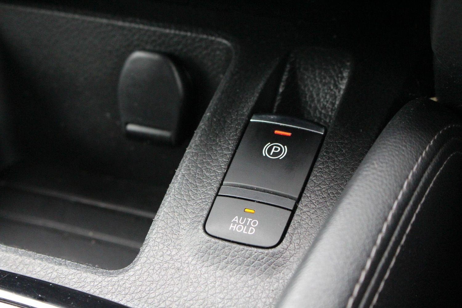 Used Nissan Qashqai for sale - 77807687: Photo 32