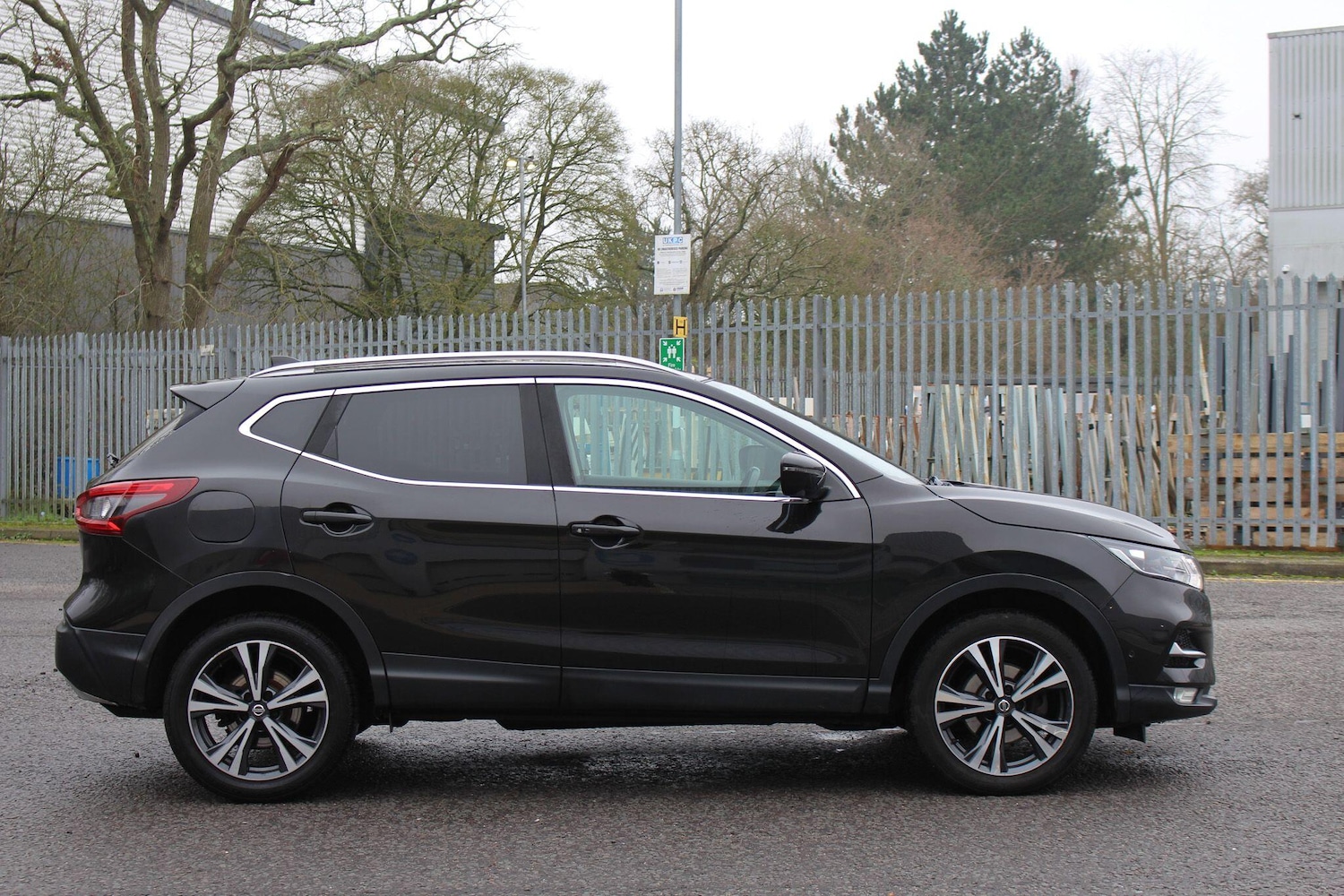 Used Nissan Qashqai for sale - 77807687: Photo 9