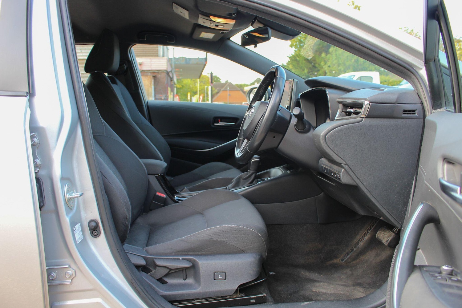 Used Toyota Corolla 2021 for sale - 76099367: Photo 28
