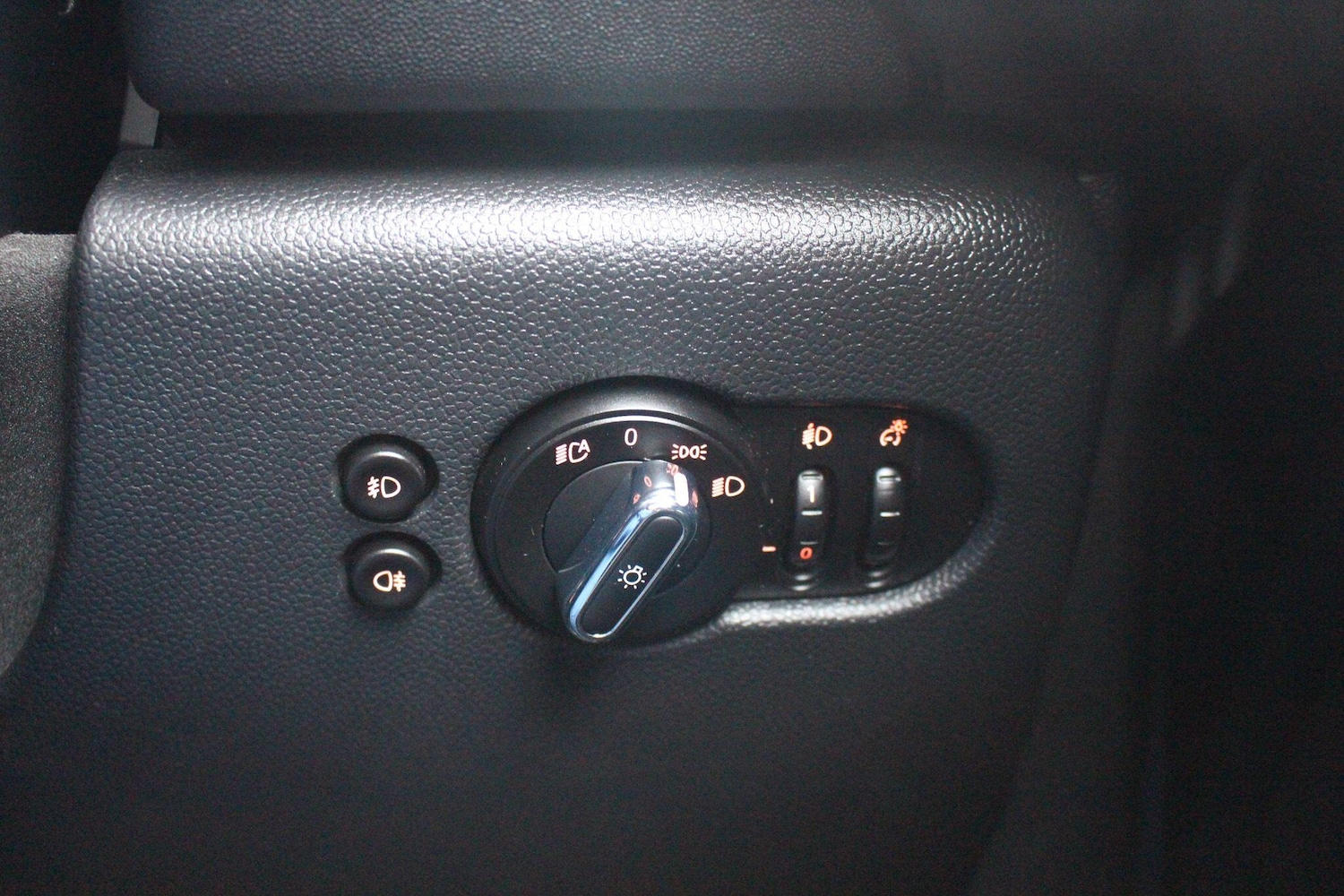 Used MINI Hatch 2020 for sale - 77091007: Photo 28