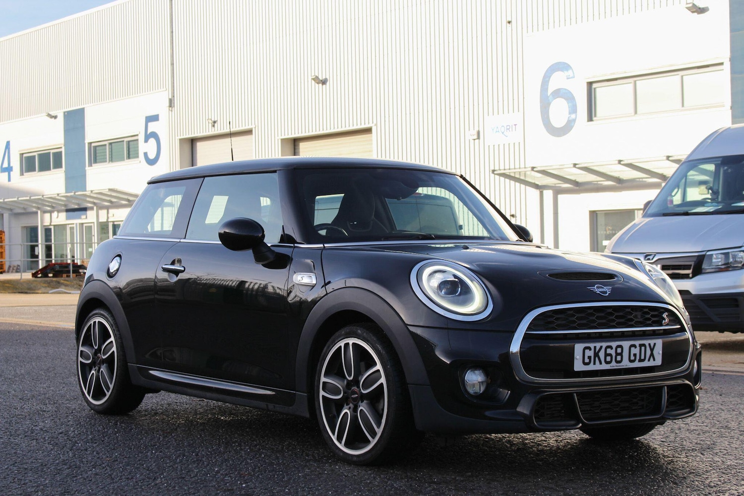 Used MINI Hatch 2018 for sale - 76936141: Photo 12