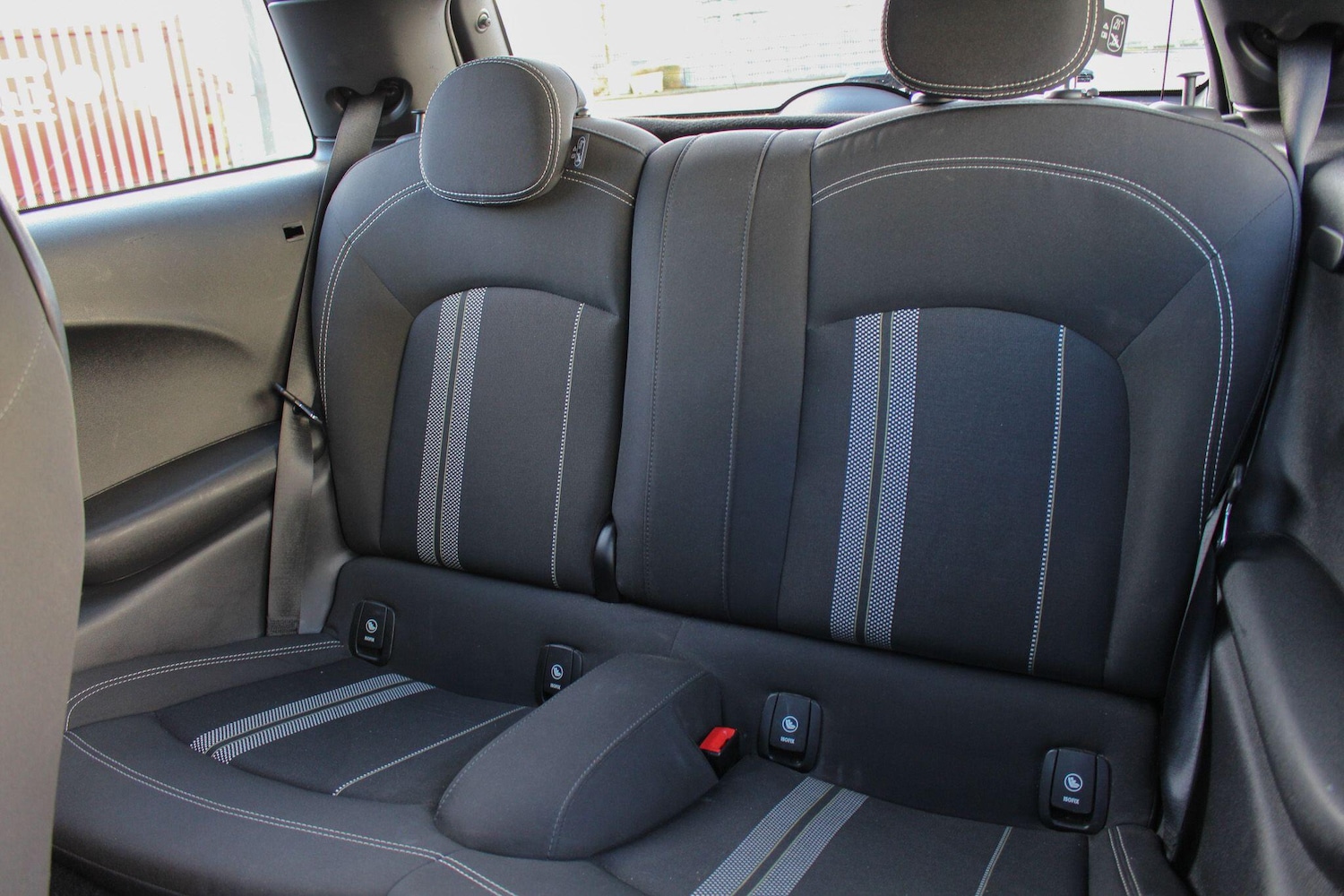 Used MINI Hatch 2018 for sale - 76936141: Photo 21