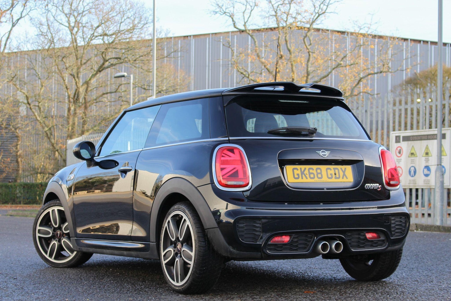 Used MINI Hatch 2018 for sale - 76936141: Photo 3