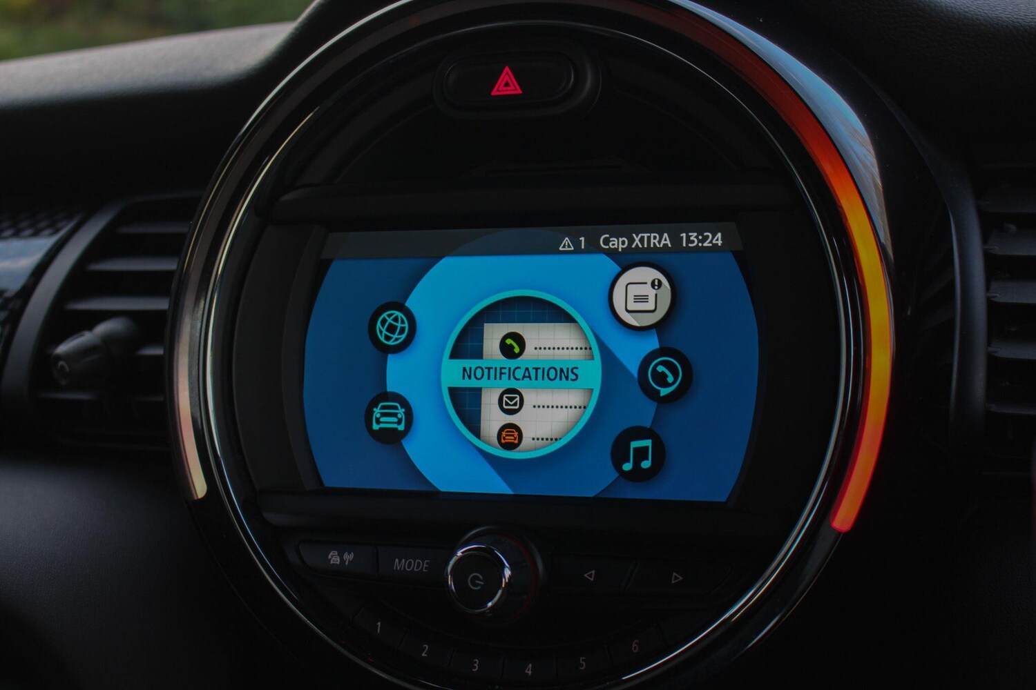 Used MINI Hatch 2018 for sale - 76936141: Photo 37