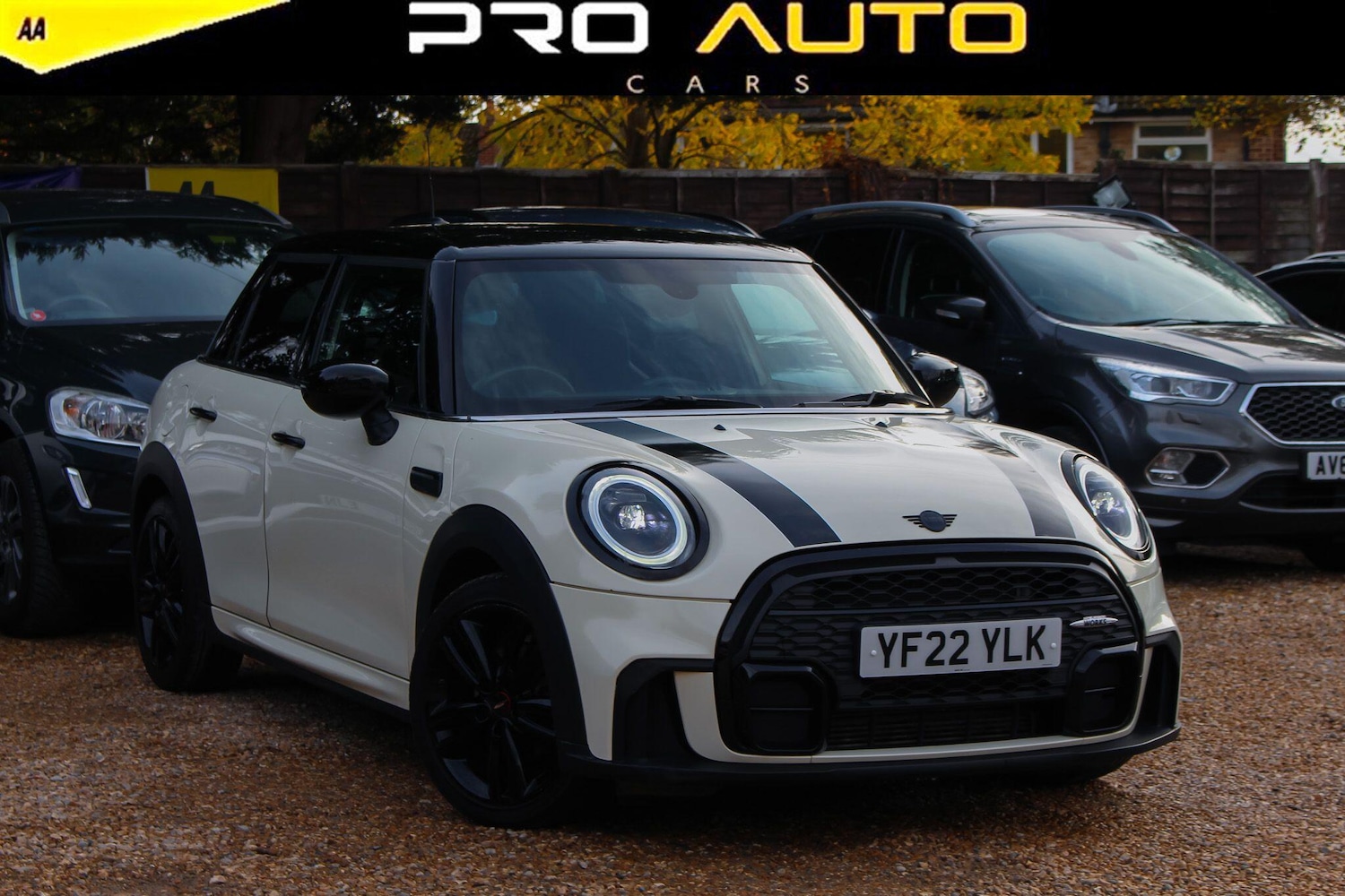 Used MINI Hatch 2022 for sale - 76592869: Photo 1