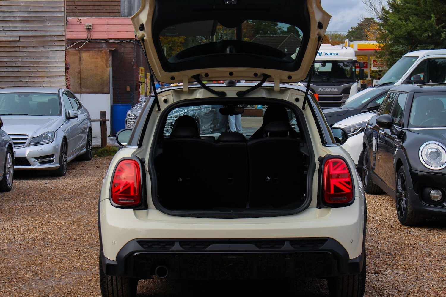 Used MINI Hatch 2022 for sale - 76592869: Photo 9