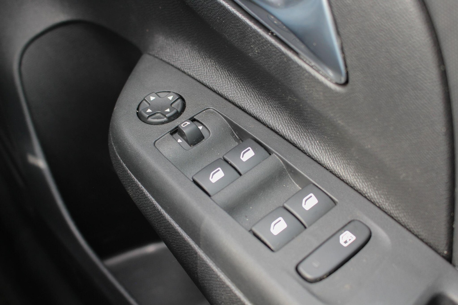 Used Vauxhall Corsa for sale - 77753332: Photo 25