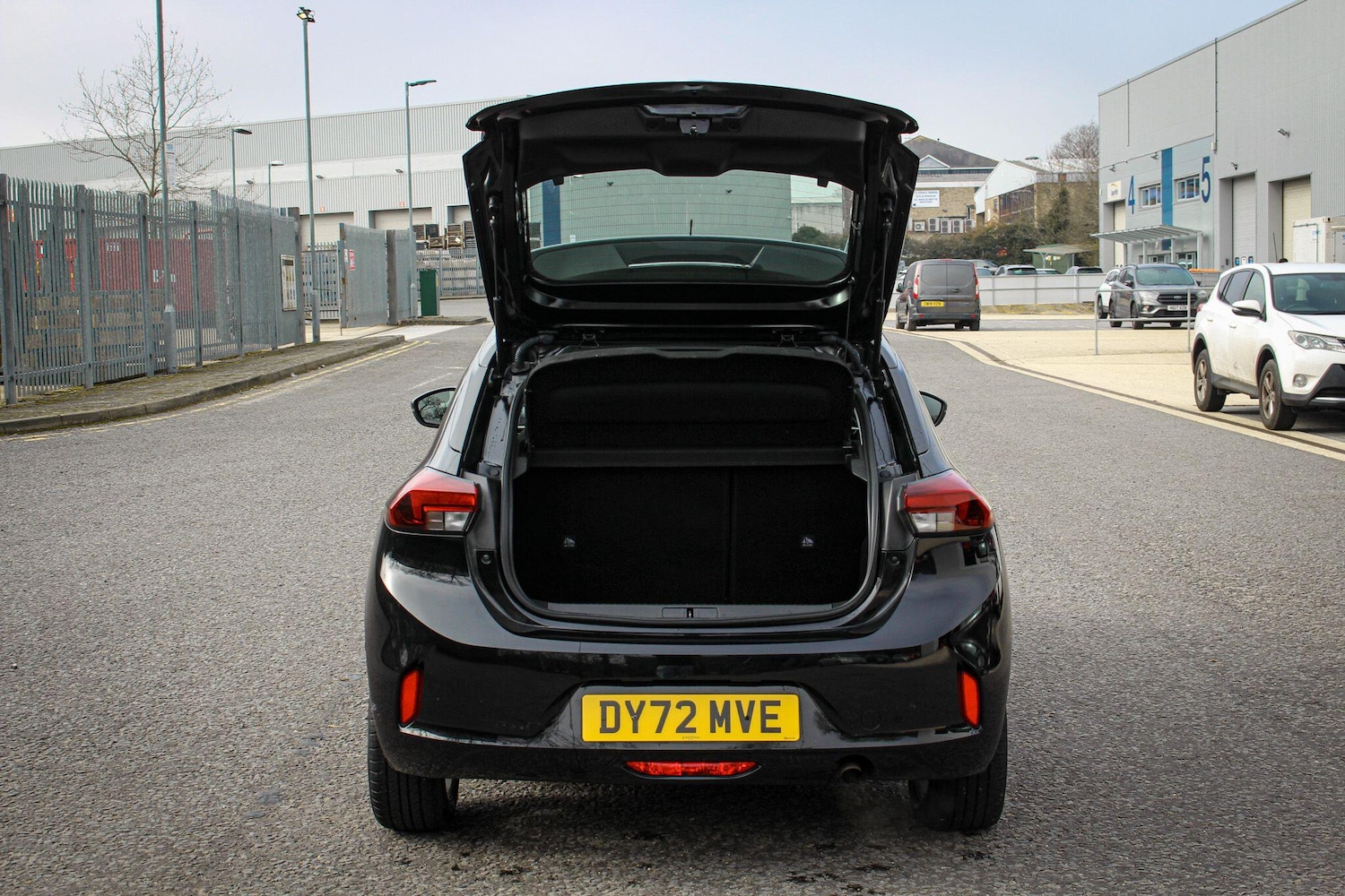 Used Vauxhall Corsa for sale - 77753332: Photo 8