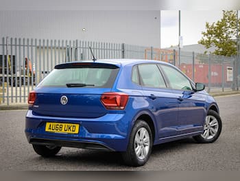 Used Volkswagen Polo 2018 for sale - 79681040: Photo