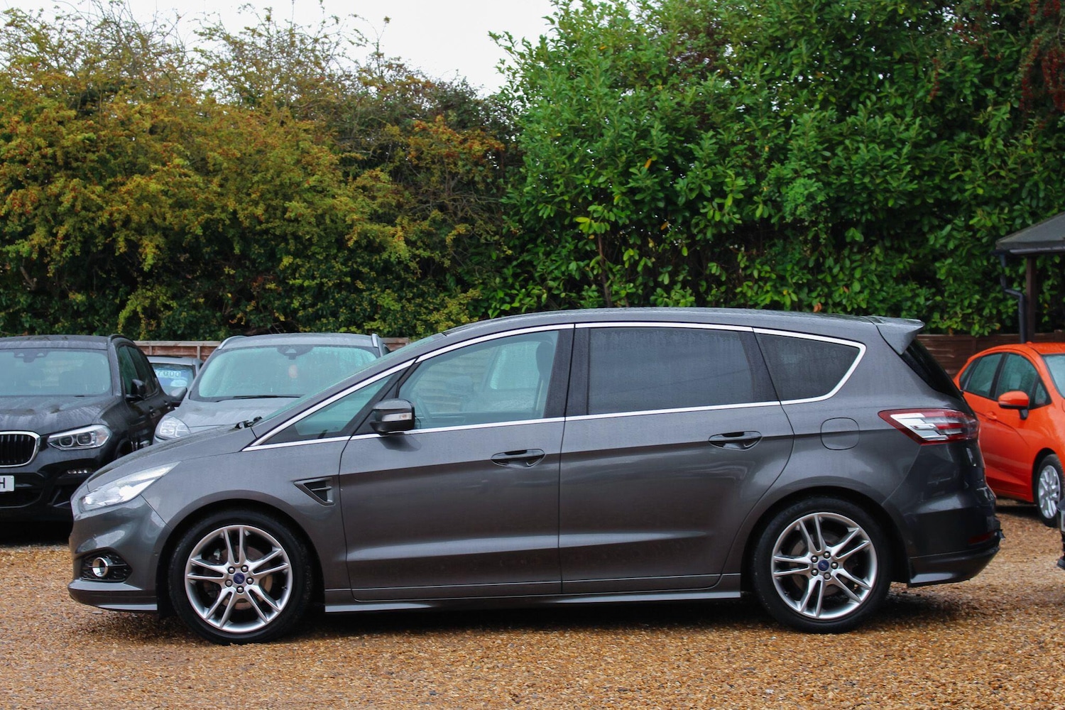 Used Ford S-Max 2017 for sale - 76174959: Photo 14