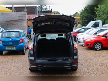 Used Ford S-Max 2017 for sale - 76174959: Photo 4