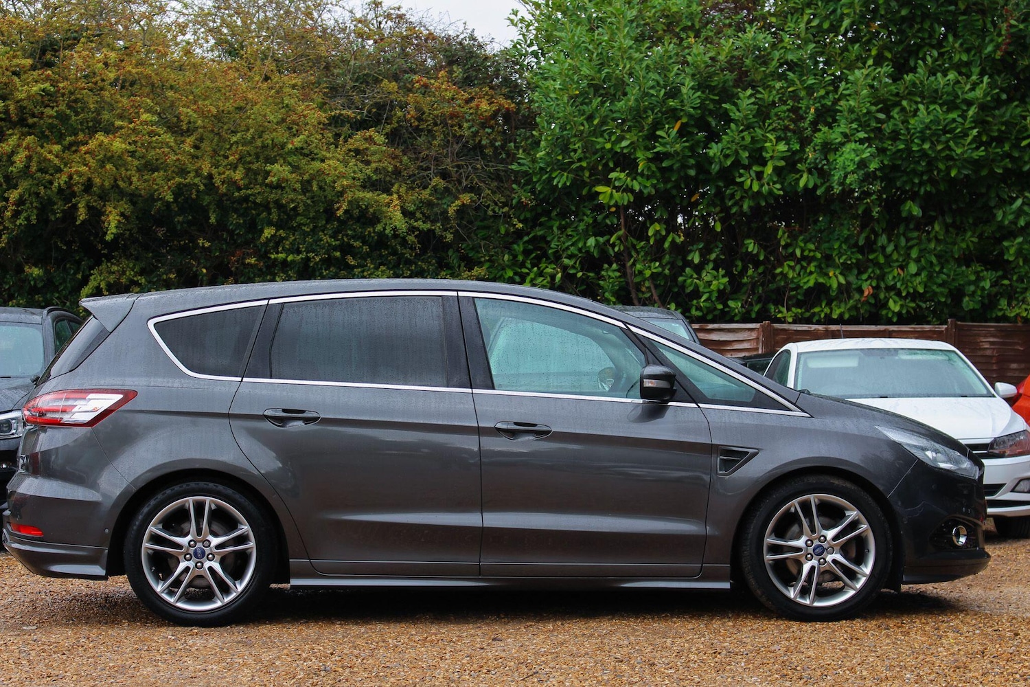Used Ford S-Max 2017 for sale - 76174959: Photo 6