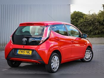 Used Toyota AYGO 2015 for sale - 79669742: Photo