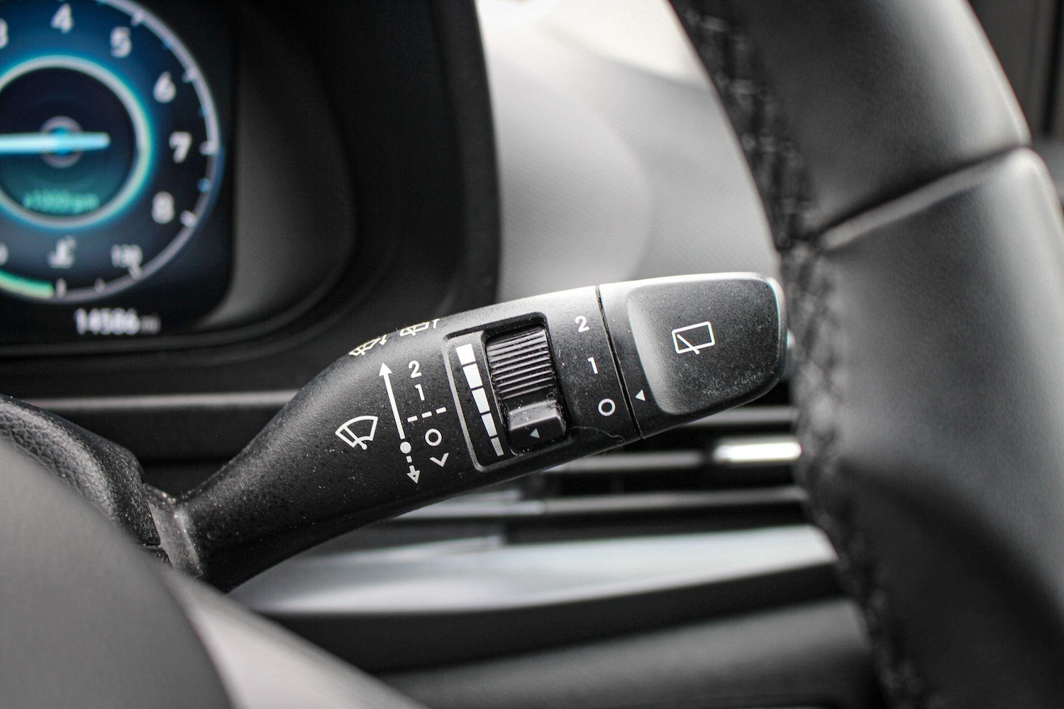 Used Hyundai i20 2024 for sale - 77550247: Photo 33