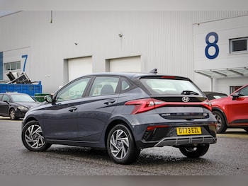 Used Hyundai i20 2024 for sale - 77550247: Photo