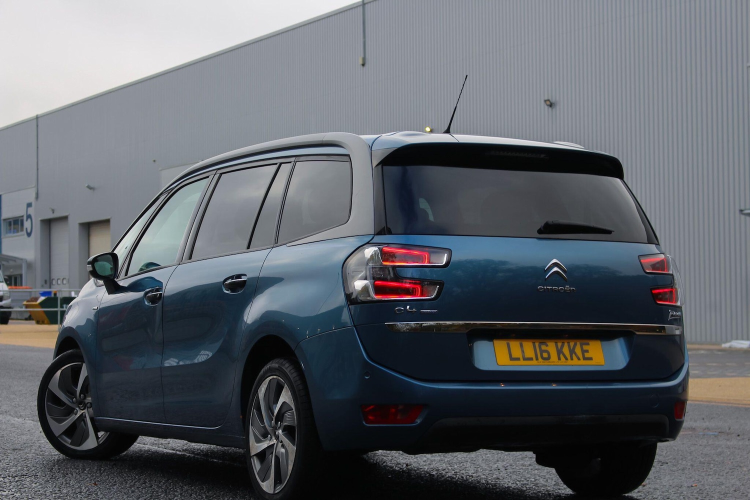 Used Citroen C4 Grand Picasso 2016 for sale - 76658660: Photo 3