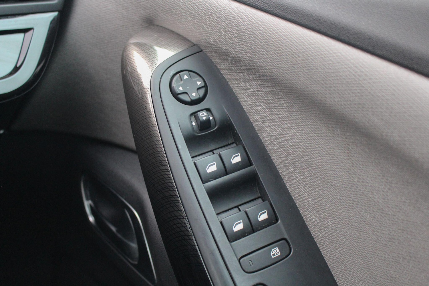 Used Citroen C4 Grand Picasso 2016 for sale - 76658660: Photo 38