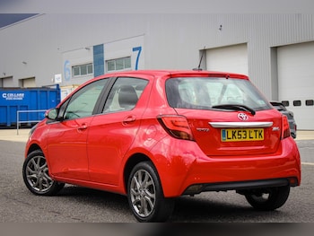Used Toyota Yaris 2014 for sale - 79388660: Photo