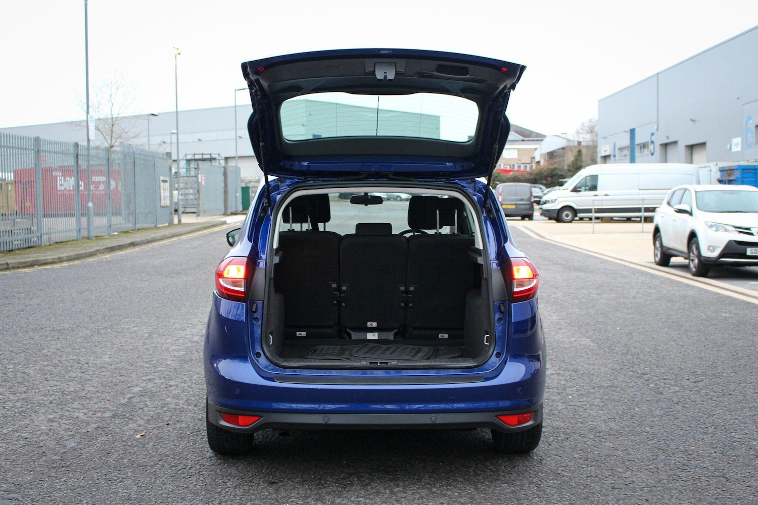 Used Ford C-Max for sale - 77957355: Photo 8