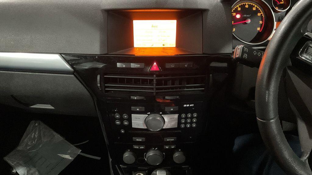 Used Vauxhall Astra 2008 for sale - 76918546: Photo 7