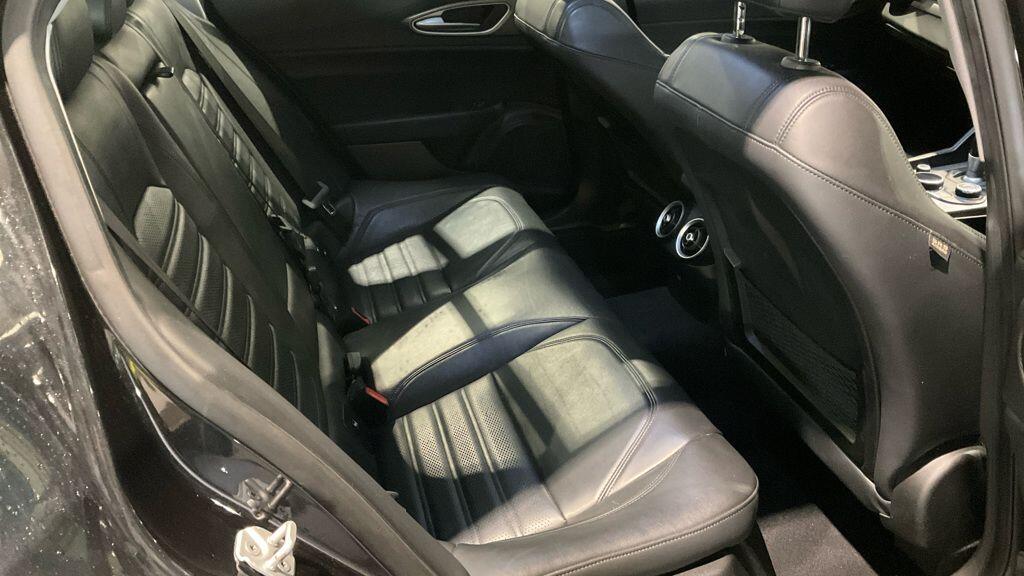 Used Alfa Romeo Giulia 2018 for sale - 76314323: Photo 7