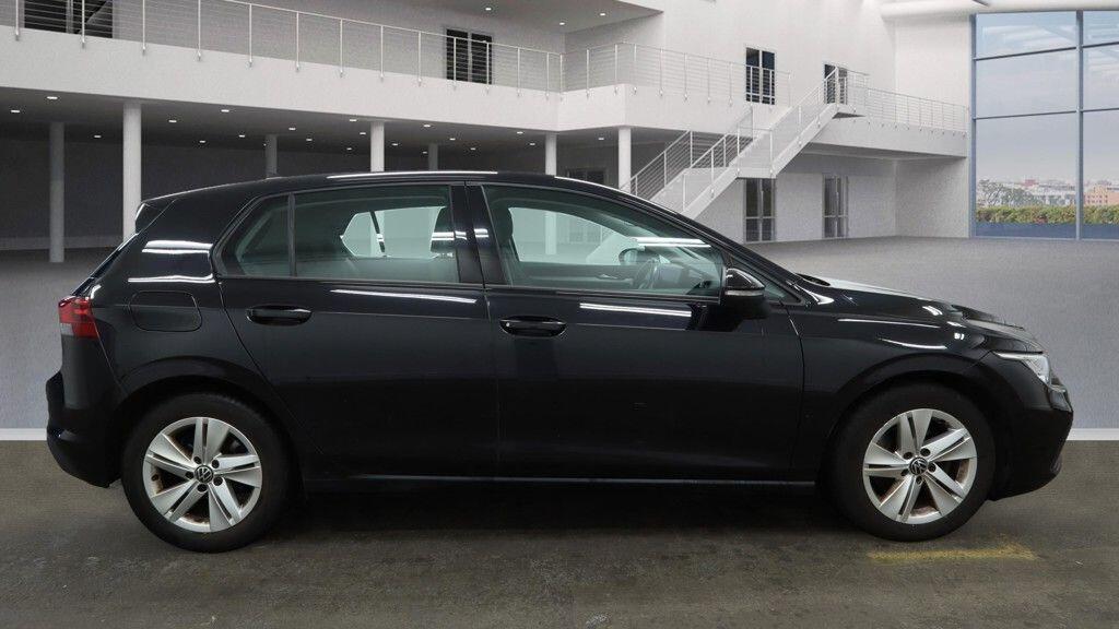 Used Volkswagen Golf 2021 for sale - 76742702: Photo 5