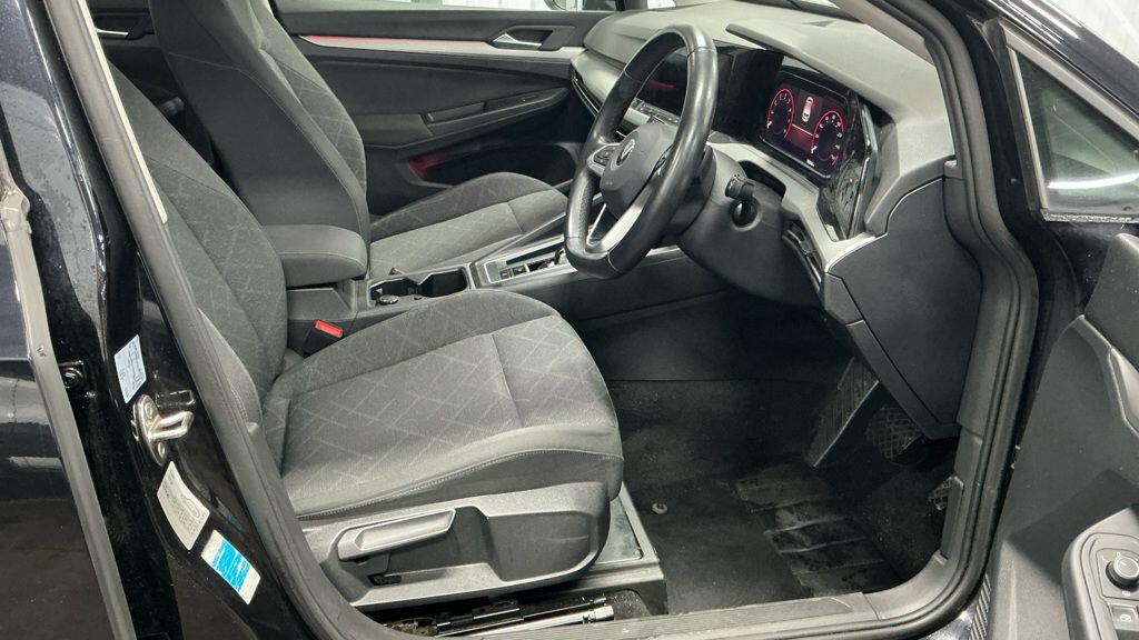 Used Volkswagen Golf 2021 for sale - 76742702: Photo 9