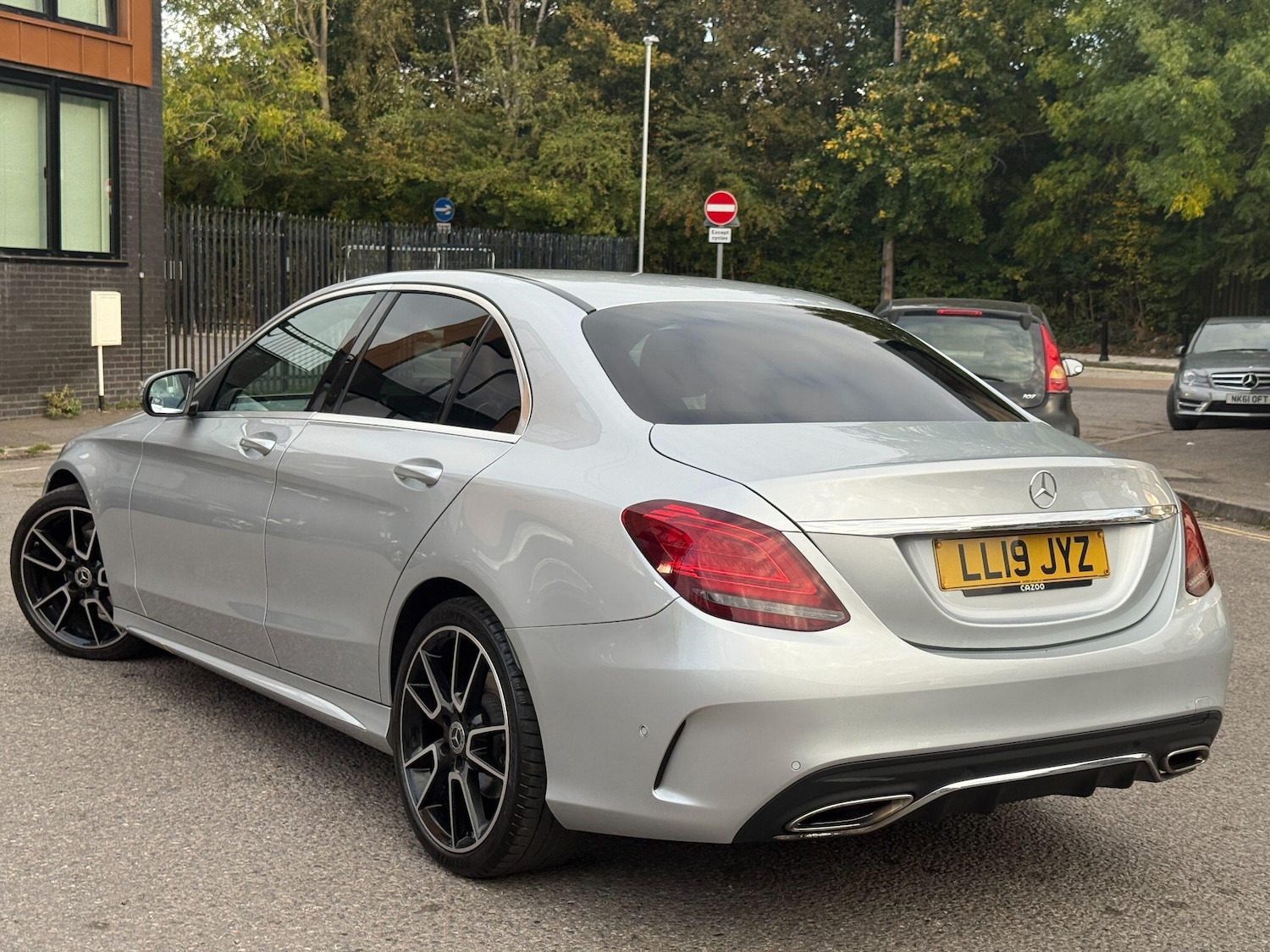 Used Mercedes-Benz C Class 2019 for sale - 76153086: Photo 17