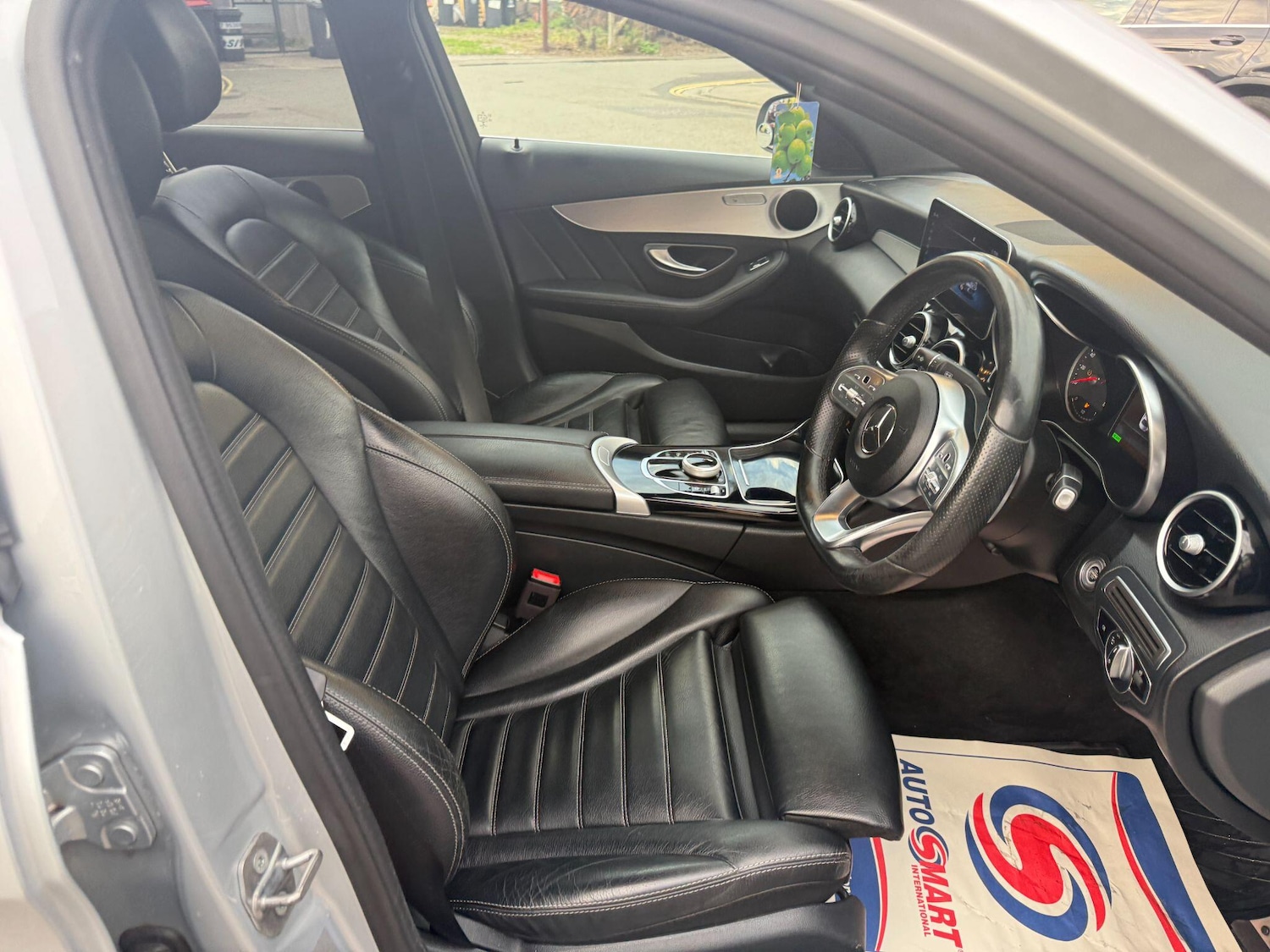 Used Mercedes-Benz C Class 2019 for sale - 76153086: Photo 47