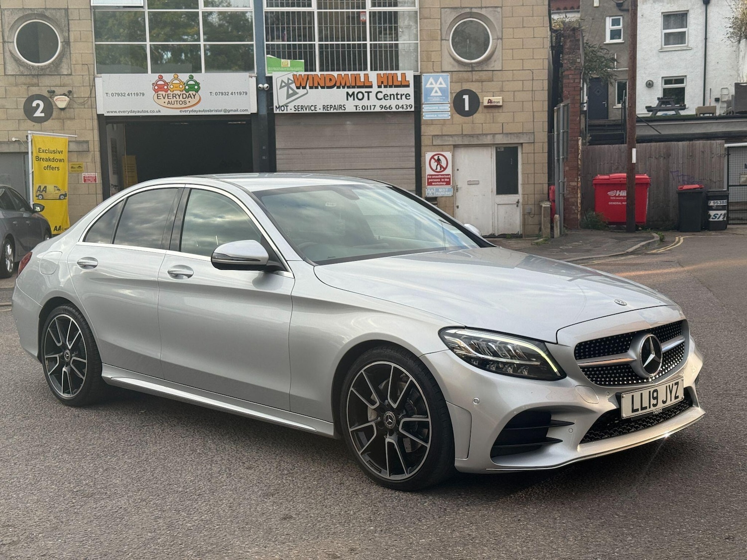 Used Mercedes-Benz C Class 2019 for sale - 76153086: Photo 6