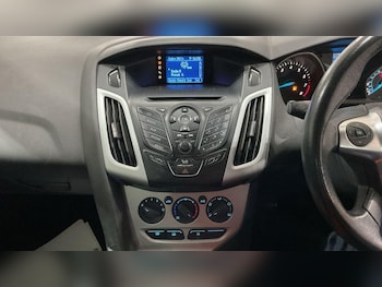 Used Ford Focus 2012 for sale - 76759424: Photo