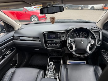 Used Mitsubishi Outlander 2017 for sale - 78491463: Photo