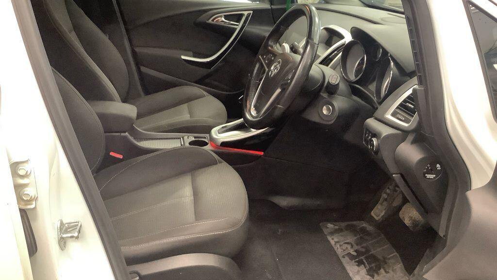 Used Vauxhall Astra 2011 for sale - 77565128: Photo 11