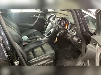 Used Vauxhall Astra 2010 for sale - 77633382: Photo