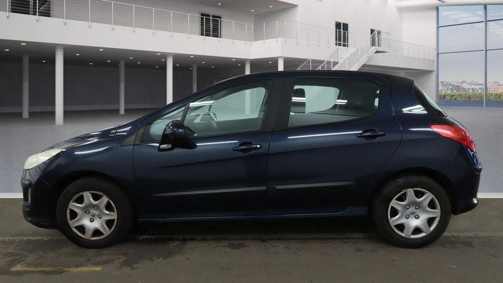 Used Peugeot 308 2010 for sale - 77625406: Photo 10