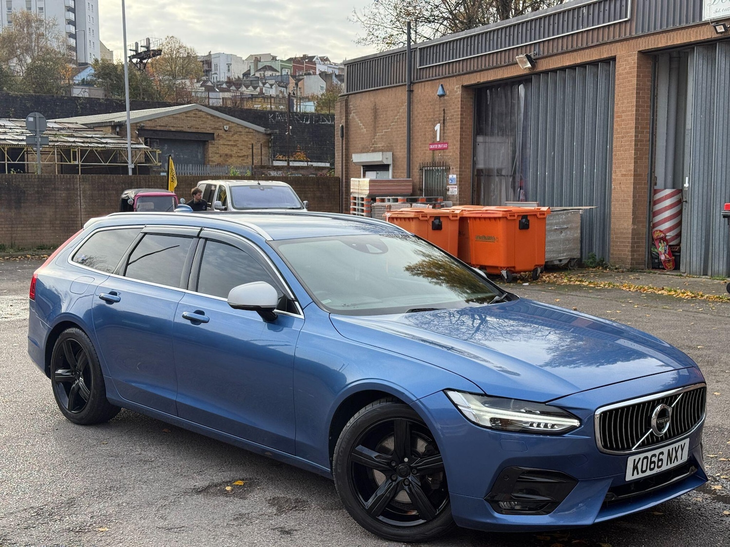 Used Volvo V90 2017 for sale - 76246648: Photo 7