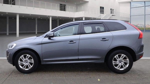 Used Volvo XC60 2017 for sale - 76270091: Photo 10