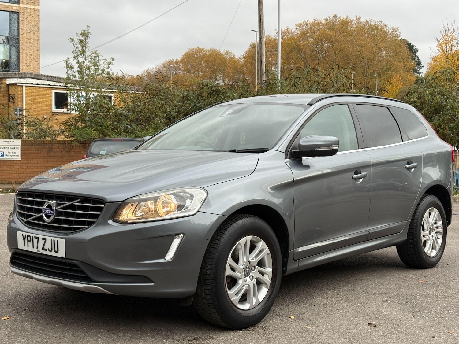 Used Volvo XC60 2017 for sale - 76270091: Photo 12