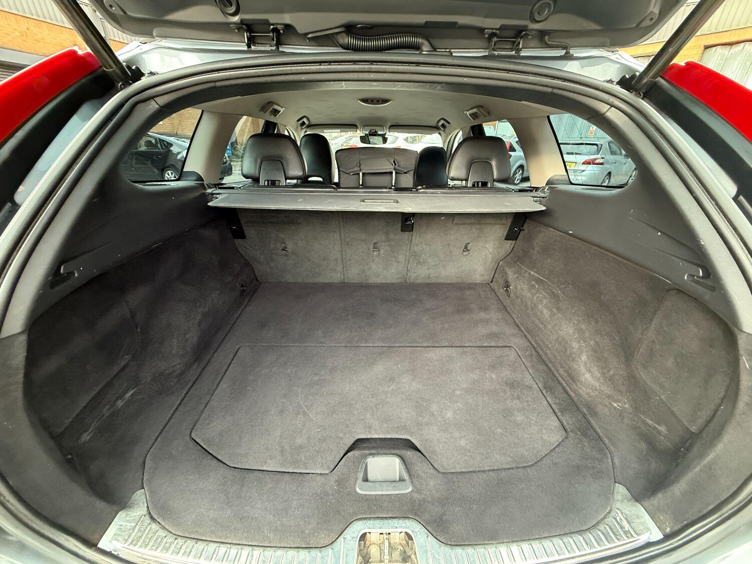 Used Volvo XC60 2017 for sale - 76270091: Photo 49