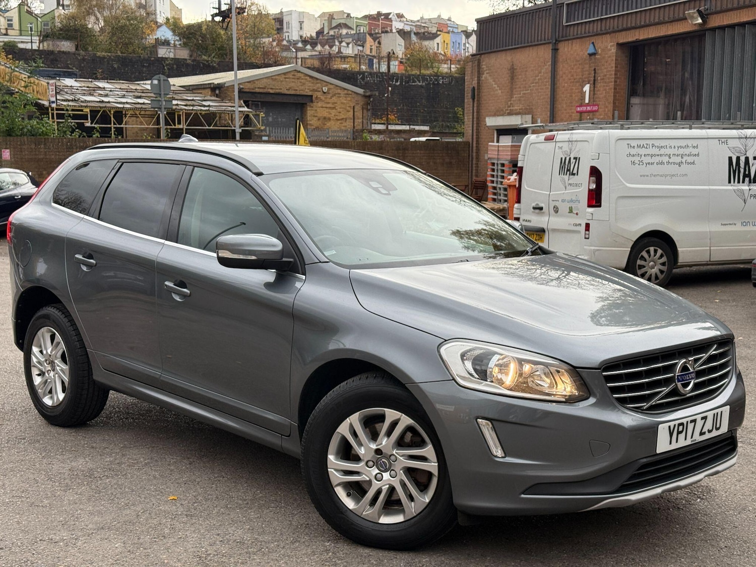Used Volvo XC60 2017 for sale - 76270091: Photo 8