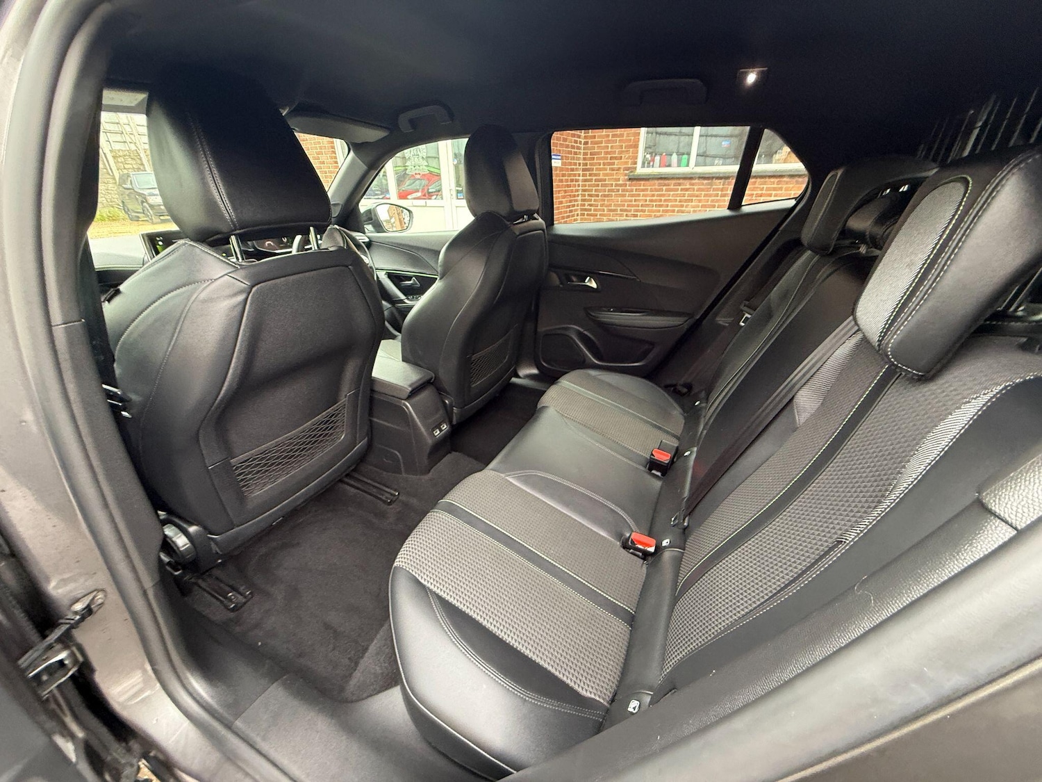 Used Peugeot 2008 2021 for sale - 77440154: Photo 40