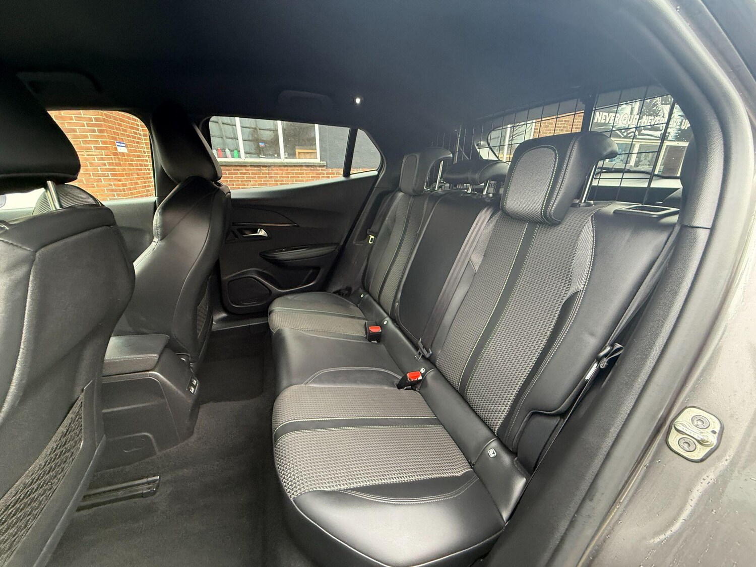 Used Peugeot 2008 2021 for sale - 77440154: Photo 42