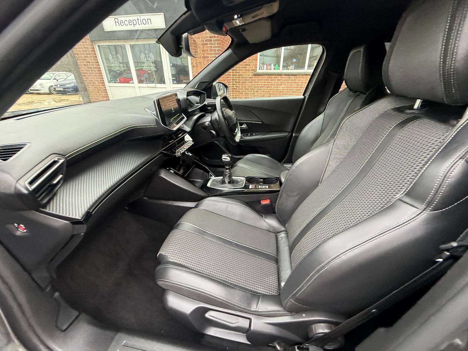 Used Peugeot 2008 2021 for sale - 77440154: Photo 61