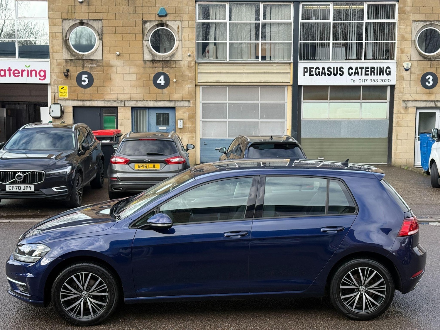 Used Volkswagen Golf 2017 for sale - 77266730: Photo 19