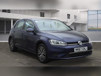 Used Volkswagen Golf 2017 for sale - 77266730: Photo