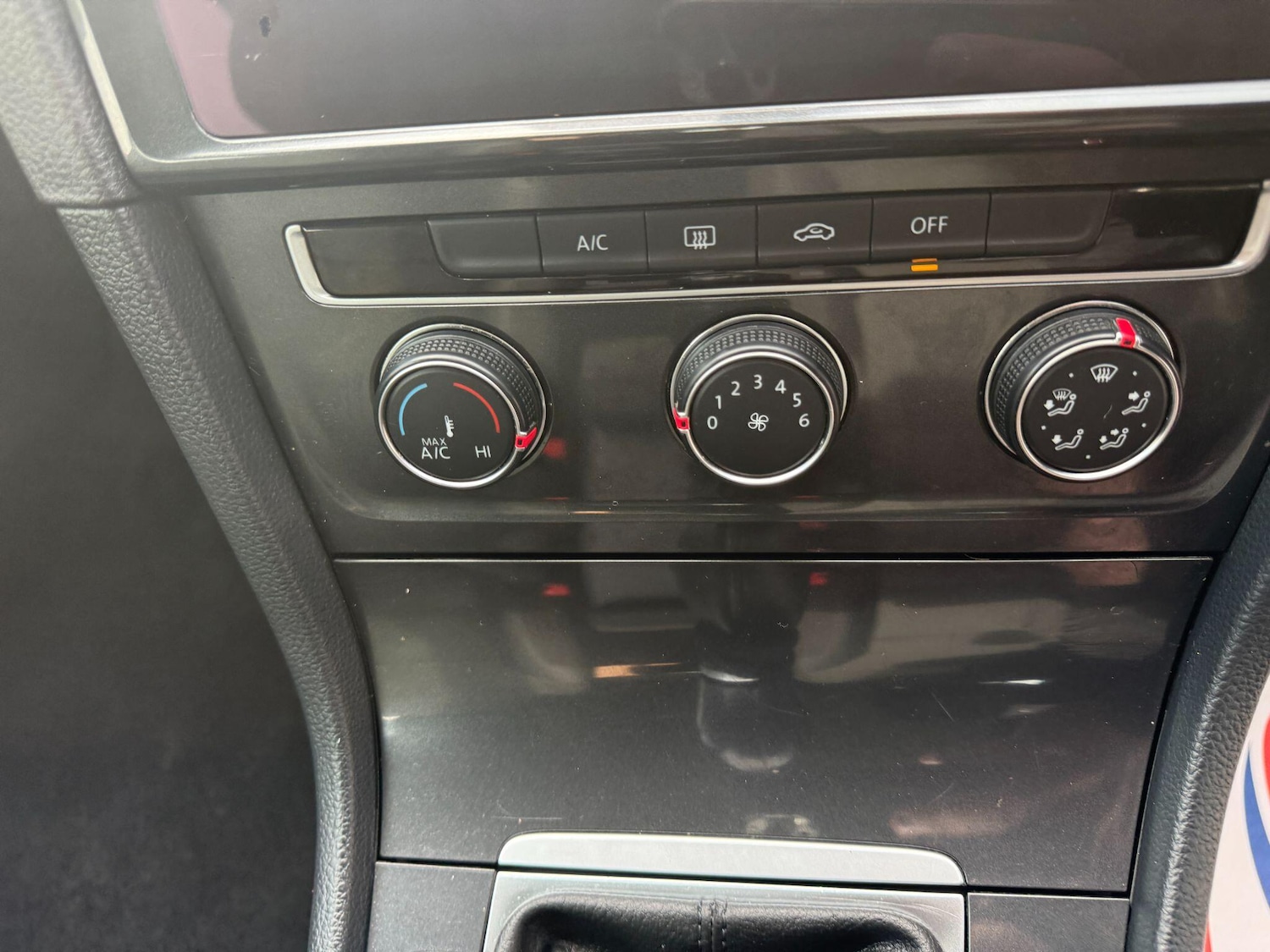 Used Volkswagen Golf 2017 for sale - 77266730: Photo 43