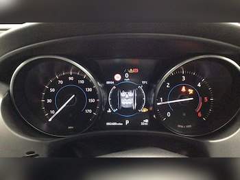 Used Jaguar XE 2019 for sale - 76608097: Photo