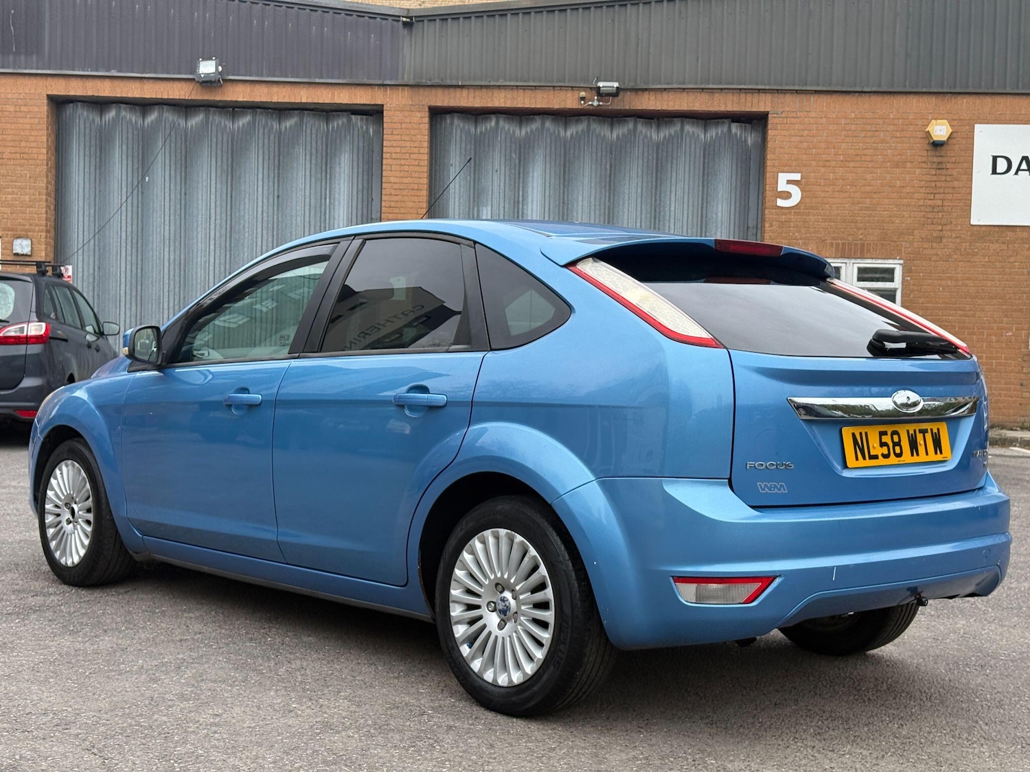 Used Ford Focus 2008 for sale - 78099980: Photo 19