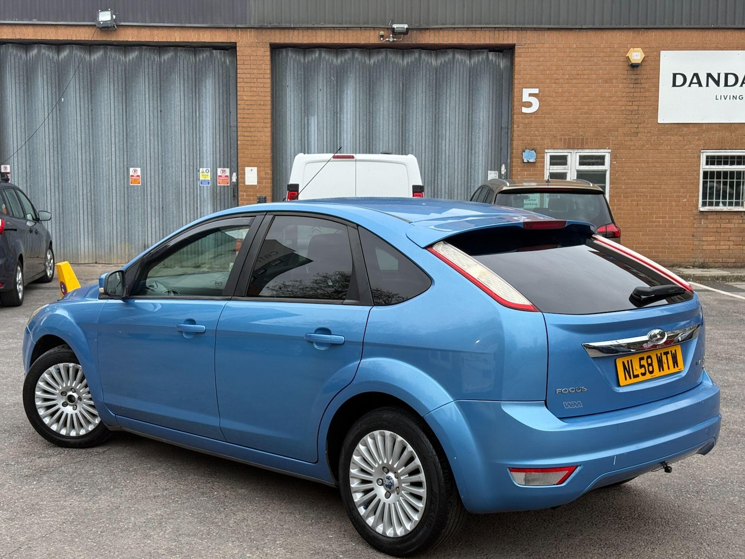 Used Ford Focus 2008 for sale - 78099980: Photo 22